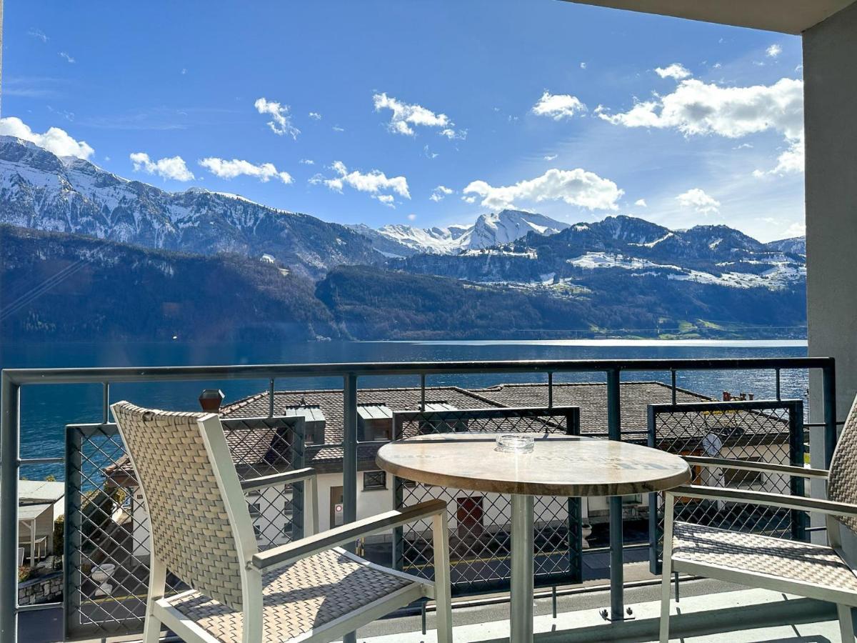 Seehotel Riviera At Lake Lucerne Gersau Exteriör bild