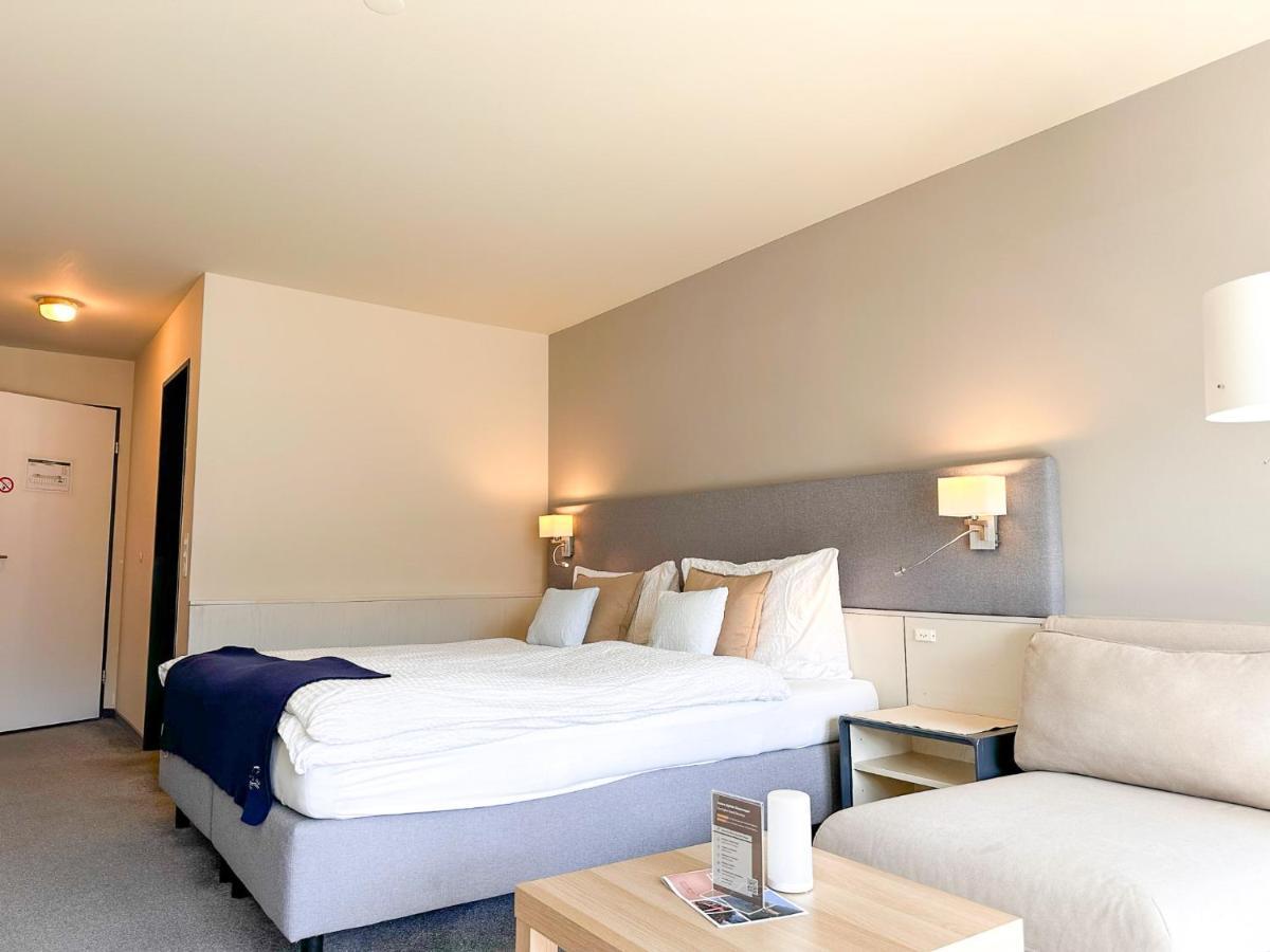 Seehotel Riviera At Lake Lucerne Gersau Exteriör bild