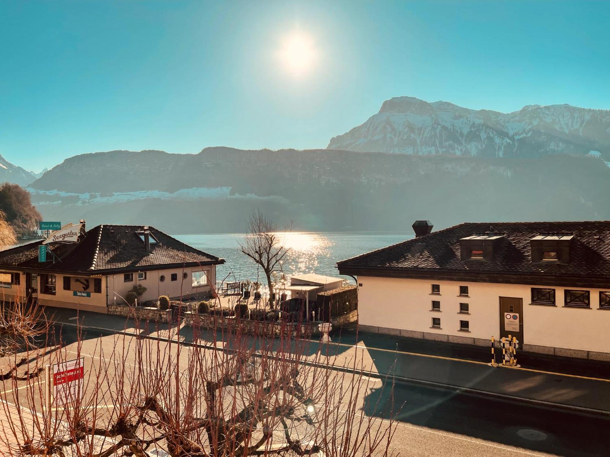 Seehotel Riviera At Lake Lucerne Gersau Exteriör bild